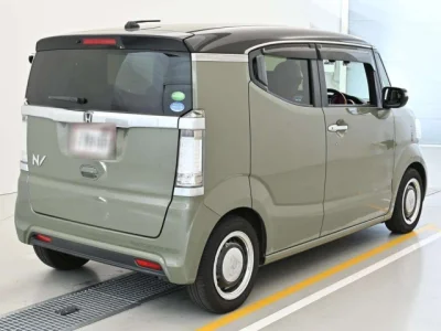 Honda N BOX SLASH