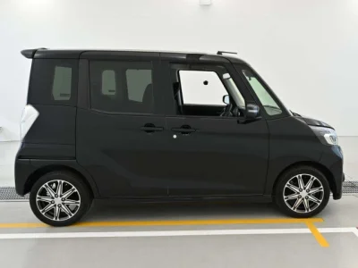 Mitsubishi EK X SPACE