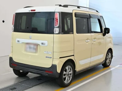 Suzuki Spacia Gear