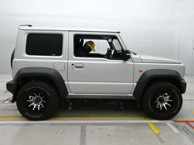 Suzuki Jimny Sierra