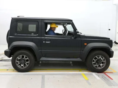 Suzuki Jimny Sierra