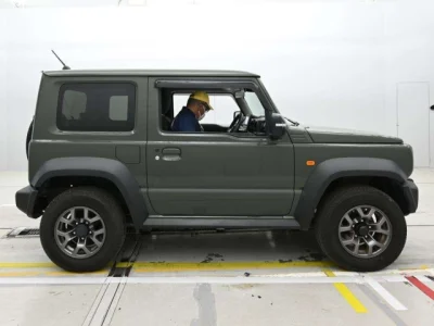 Suzuki Jimny Sierra