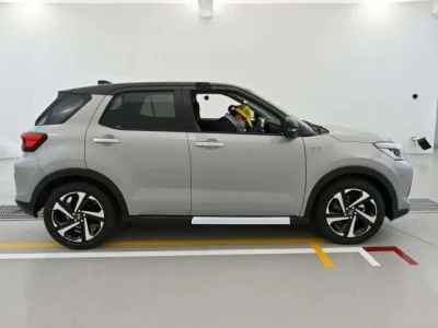 Daihatsu ROCKY