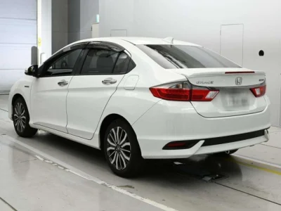 Honda GRACE