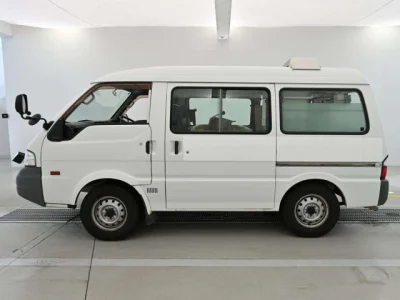 Mazda Bongo Van