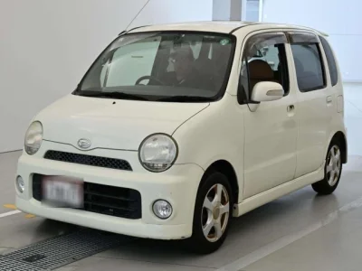 Daihatsu MOVE LATTE