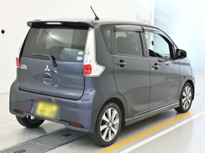 Mitsubishi EK CUSTOM