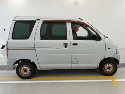 Daihatsu Hijet Cargo