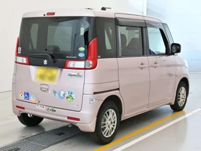 Suzuki Spacia