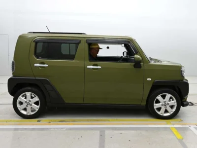 Daihatsu TAFT