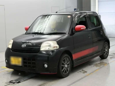 Daihatsu Esse