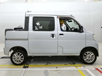 Daihatsu Hijet Deck Van