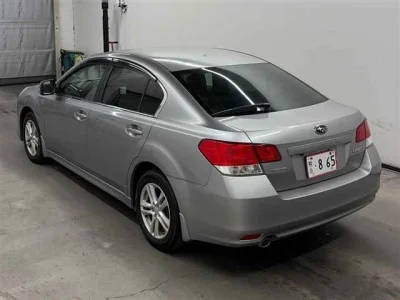 Subaru LEGACY B4