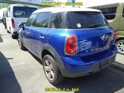 MINI Crossover