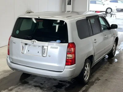 Toyota SUCCEED