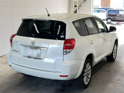 Toyota Vanguard