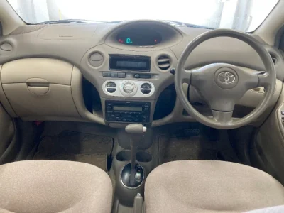 Toyota PLATZ