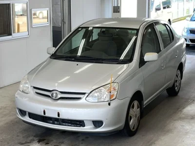 Toyota PLATZ