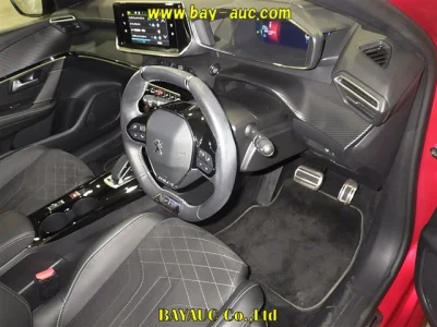 Peugeot e-208