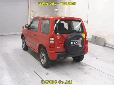Nissan Kix