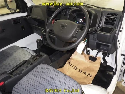 Nissan NT100 Clipper