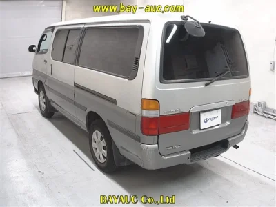 Toyota HiAce Van