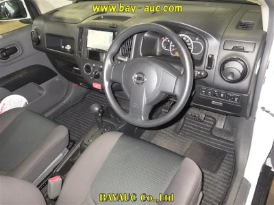 Nissan AD