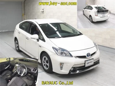 Toyota Prius PHV