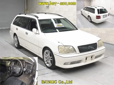 Toyota Crown Estate
