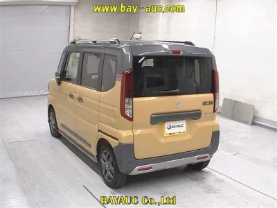 Suzuki Spacia Gear
