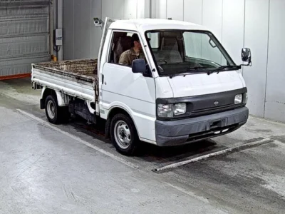 Nissan Vanette Truck