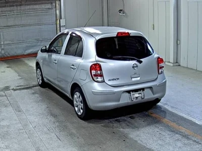 Nissan March