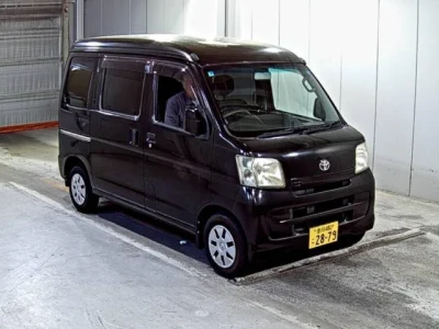 Toyota Pixis Van