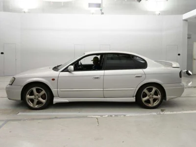 Subaru Legacy B4