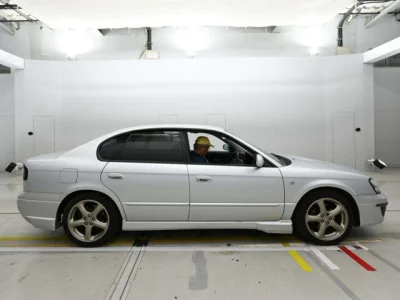 Subaru Legacy B4