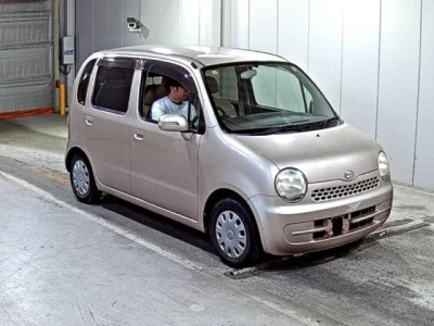 Daihatsu Move Latte