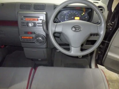 Daihatsu Move Conte