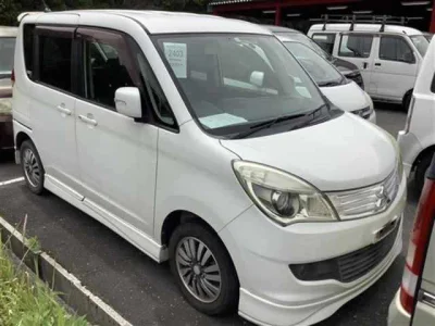 Mitsubishi Delica D:2