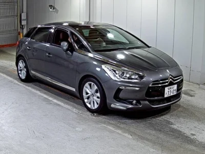 Citroen DS5