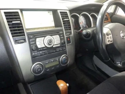 Nissan Tiida Latio