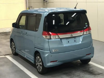 Mitsubishi Delica D:2