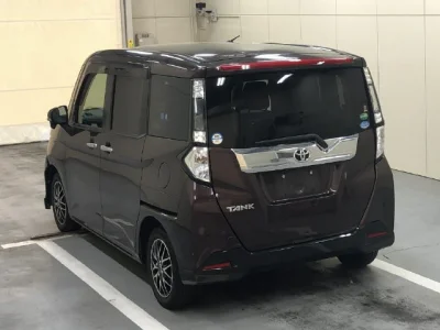 Toyota Tank