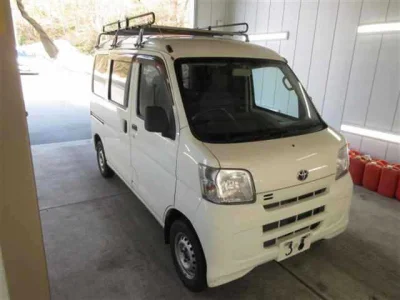 Toyota Pixis Van