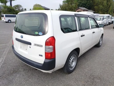 Toyota Succeed