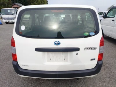 Toyota Succeed