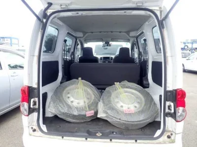 Nissan NV200
