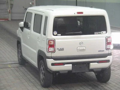 Mazda Flair Crossover