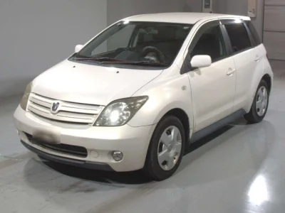 Toyota Ist