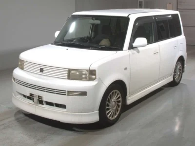 Toyota bB