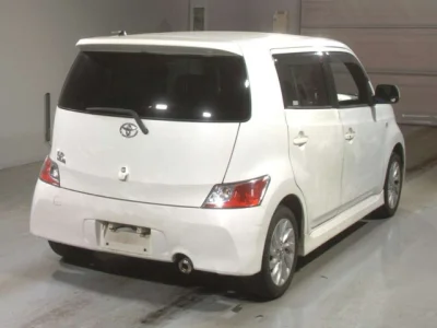 Toyota bB